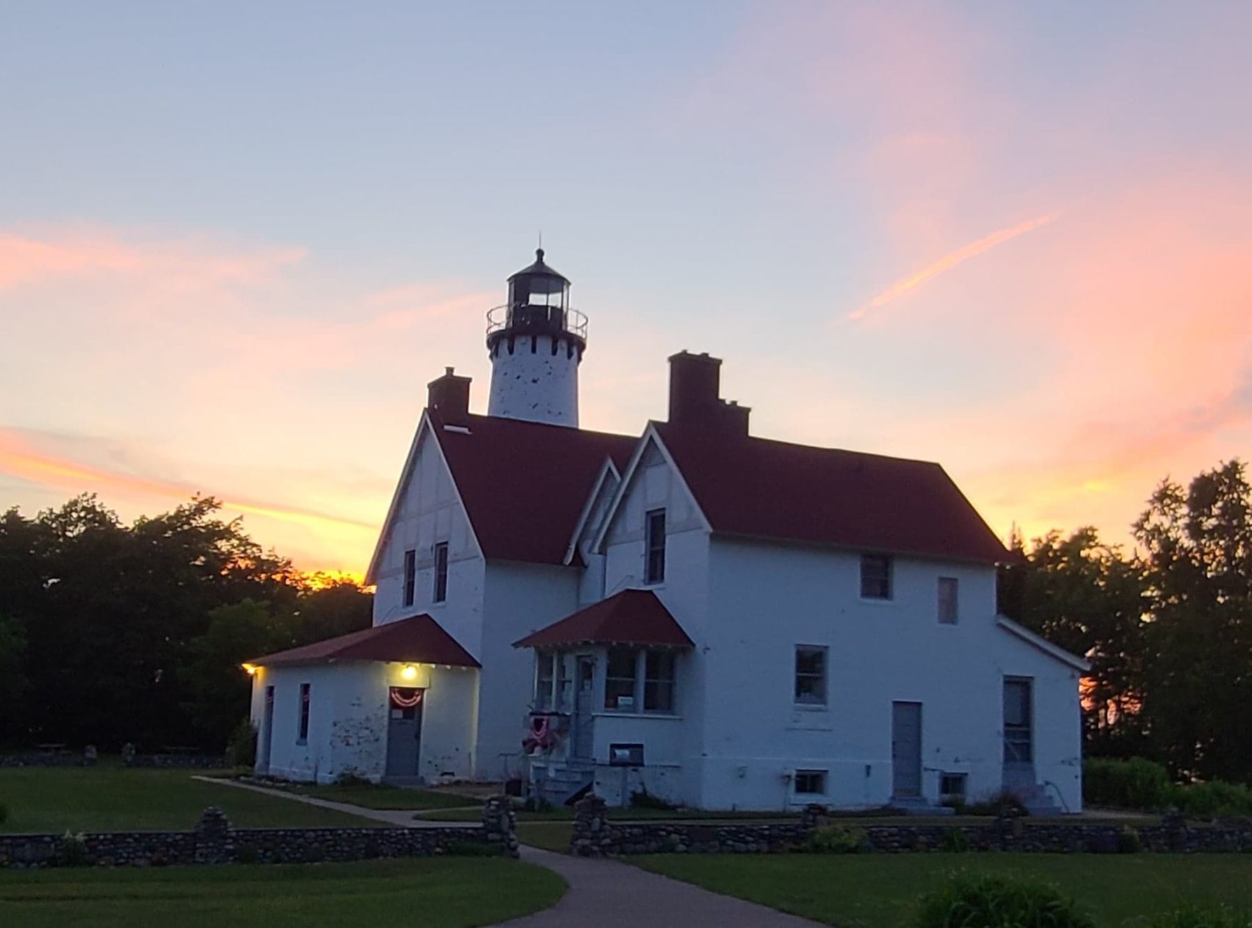 Lighthouse_dusk